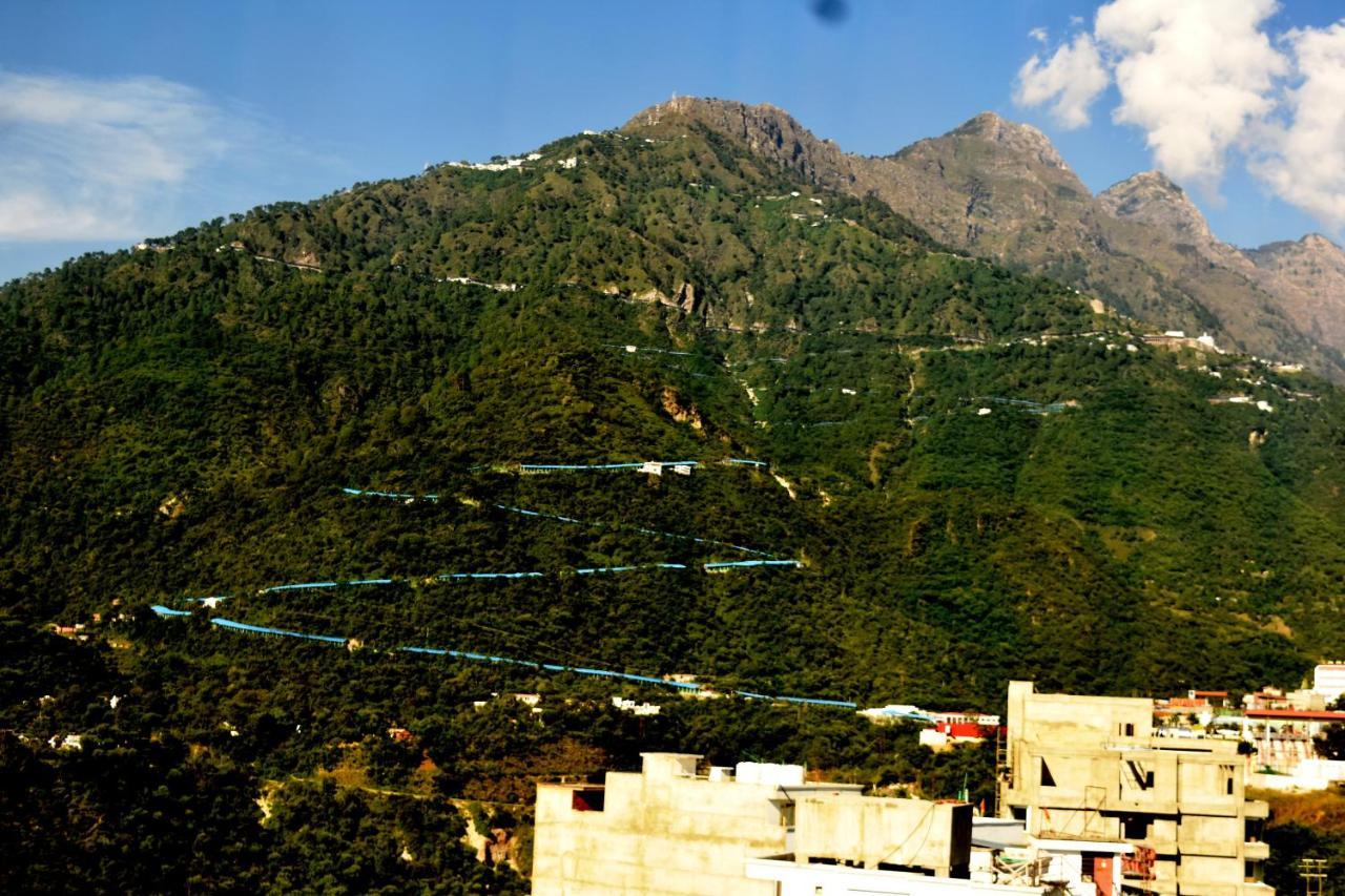 K C Residency Katra Katra (Jammu and Kashmir) Exterior foto