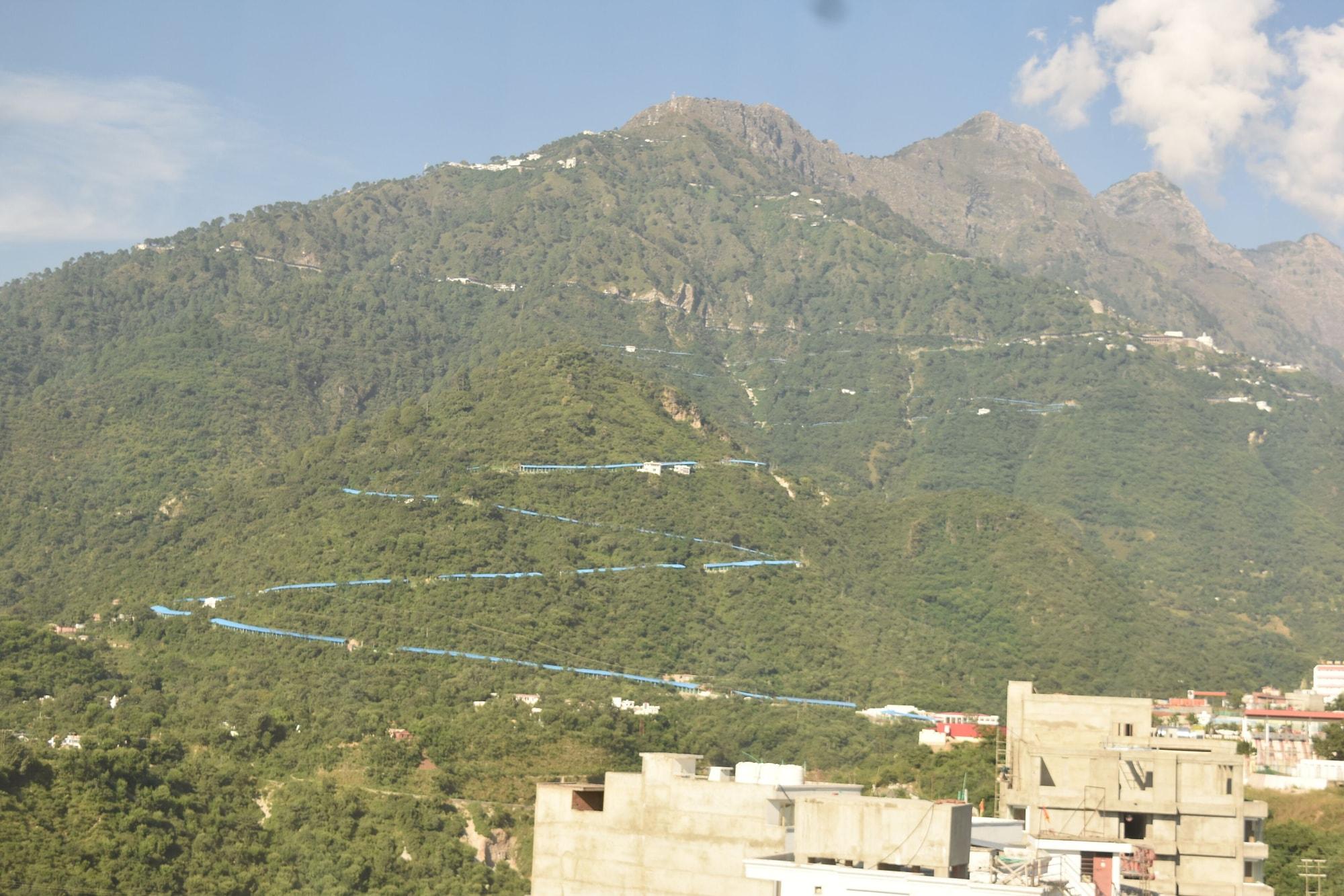 K C Residency Katra Katra (Jammu and Kashmir) Exterior foto