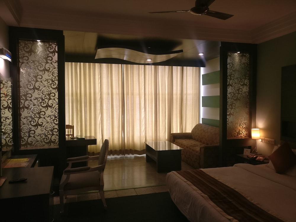 K C Residency Katra Katra (Jammu and Kashmir) Exterior foto